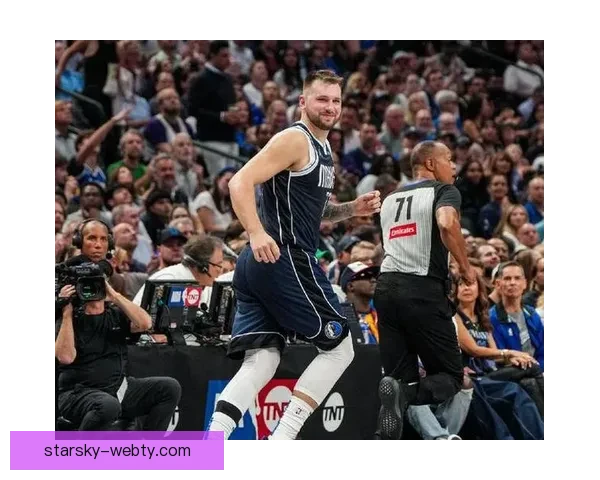 文班准三双马刺力克独行侠对飙