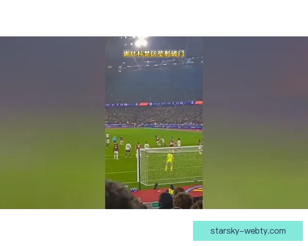 曼联官方免费大巴助球迷远征